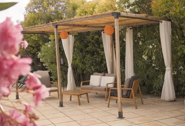piscine-salon-1bis-medium
